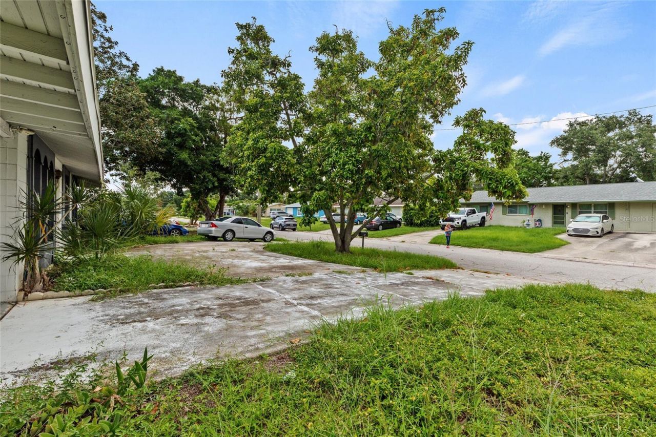 5202 19th Street W, Bradenton, FL 34207 Photo
