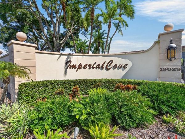 19029 US HIGHWAY 19 N, Unit 9-202, CLEARWATER, FL 33764