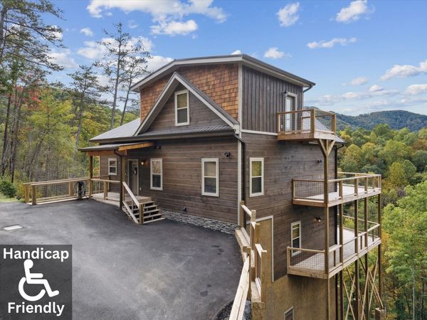 3204 Stepping Stone Drive, Sevierville, TN 37862
