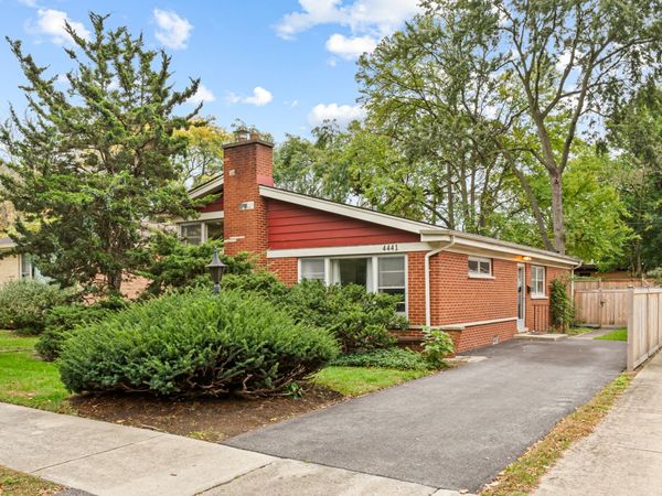 4441 Foster Street , Skokie, IL 60076
