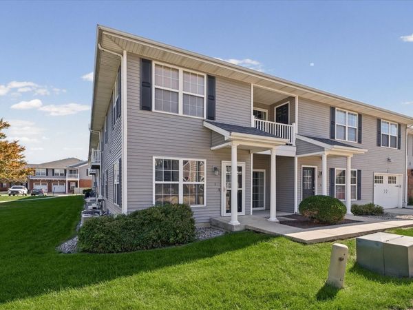 104 Yorkminster Lane , Unit 1, Savoy, IL 61874
