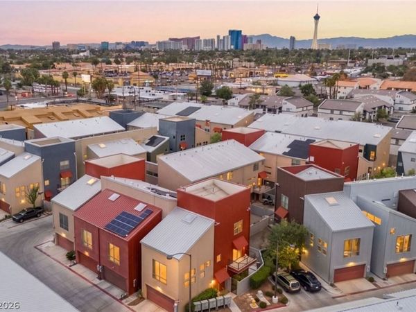227 Dougram Avenue , Las Vegas, NV 89101