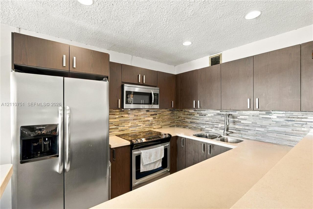 101 SW 132nd Way , Unit 402J, Pembroke Pines, FL 33027 Photo