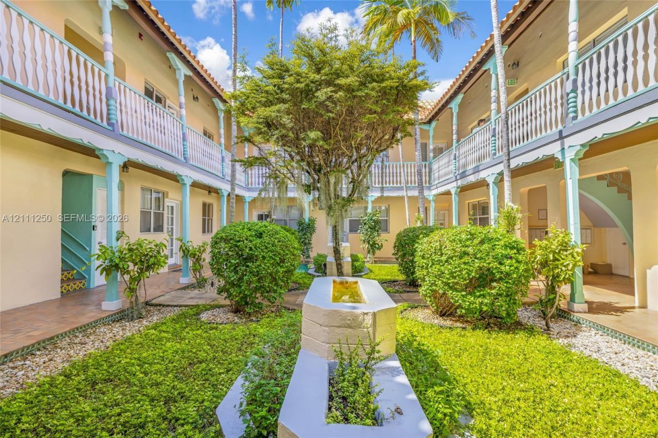 736 13th St , Unit 210, Miami Beach, FL 33139 Photo