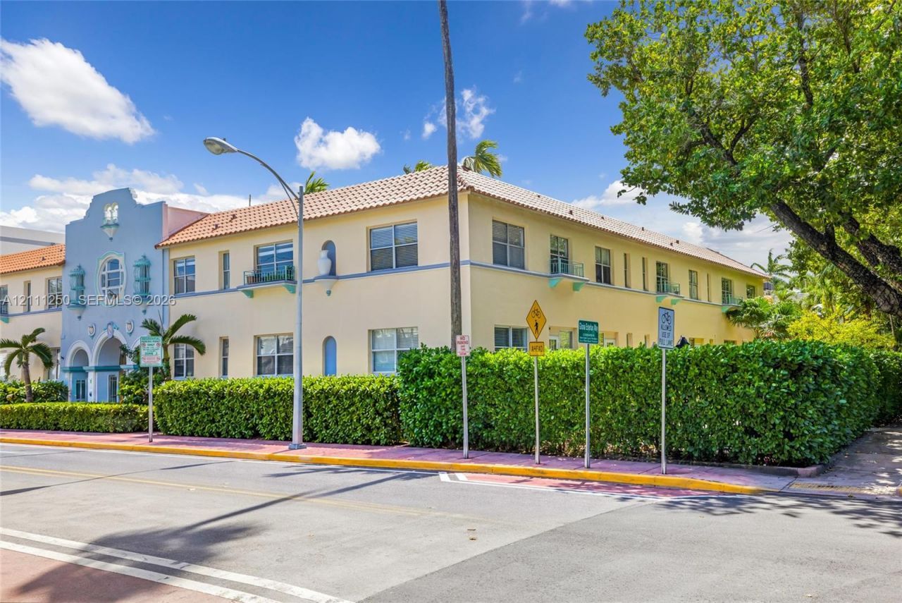 736 13th St , Unit 210, Miami Beach, FL 33139 Photo