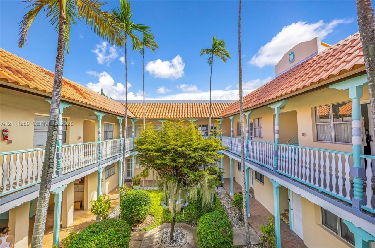 736 13th St , Unit 210, Miami Beach, FL 33139 Photo