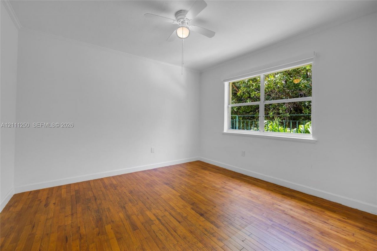 736 13th St , Unit 210, Miami Beach, FL 33139 Photo