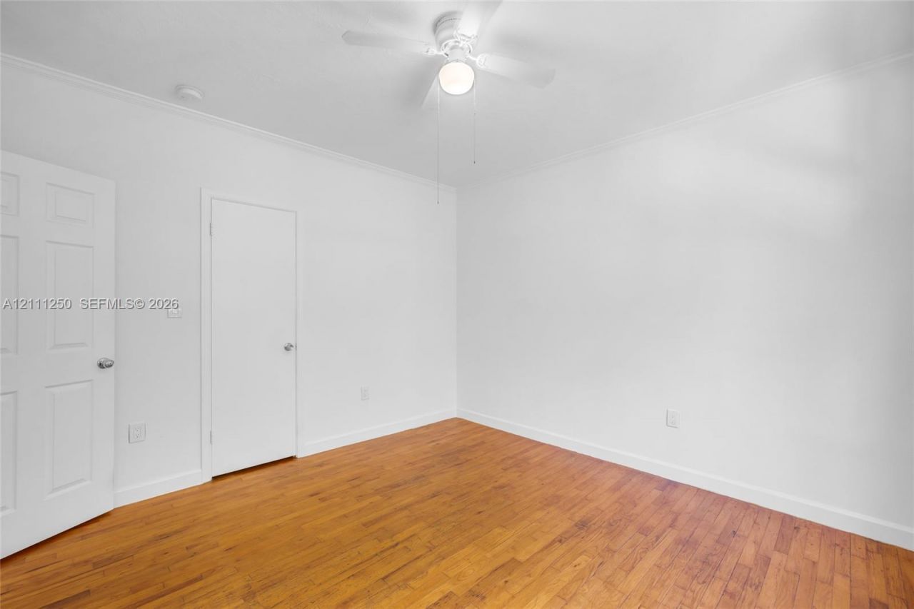 736 13th St , Unit 210, Miami Beach, FL 33139 Photo