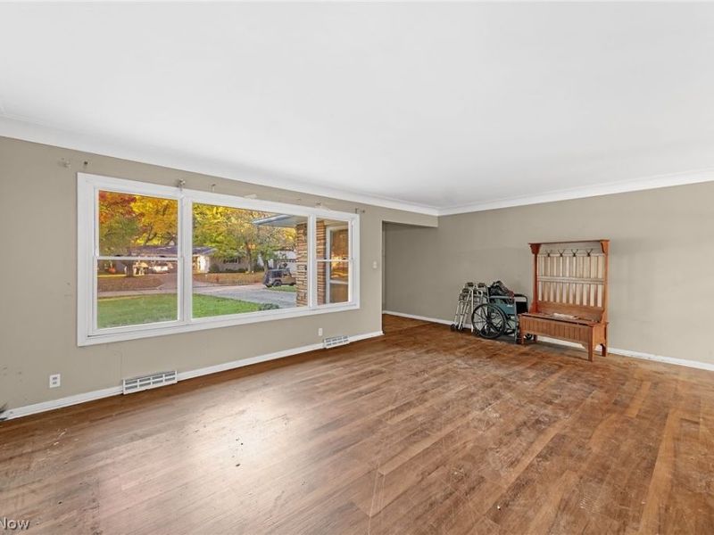 1919 Bremerton Road, Lyndhurst, OH 44124 Photo 2