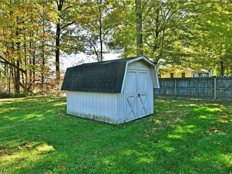 4363 Rambler Avenue , Newton Falls, OH 44444 Photo 7