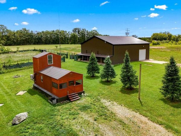 9055 Kellogg Drive, Reading, MI 49274