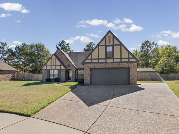 8863 FLATTS MEADOW CV, Bartlett, TN 38002
