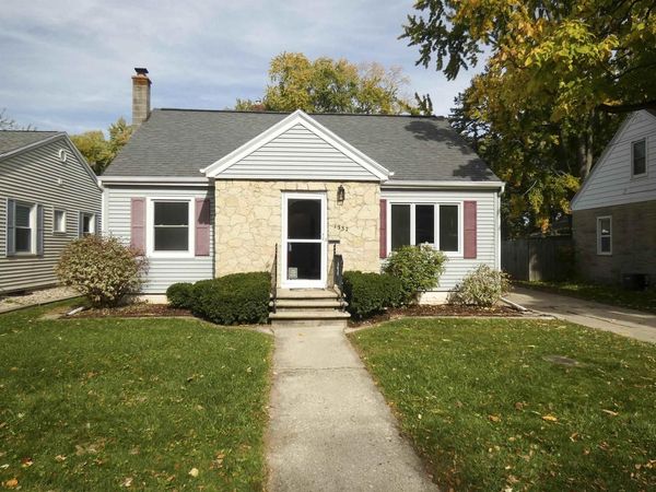 1337 GRIGNON STREET, Green Bay, WI 54301