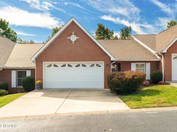 125 Creekwood Way, Seymour, TN 37865