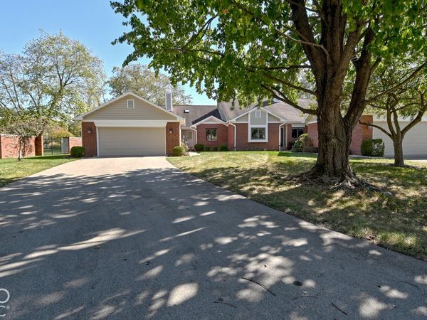 7461 Longleat Road , Indianapolis, IN 46240