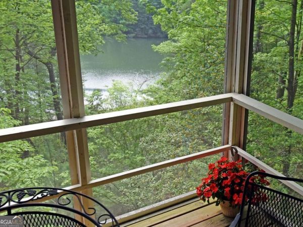 66 Pine Ridge Court, Ellijay, GA 30536