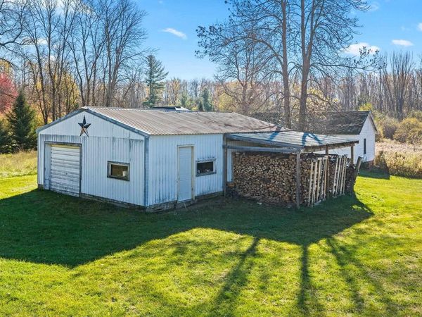 3683 COUNTY RD E, Abrams, WI 54101