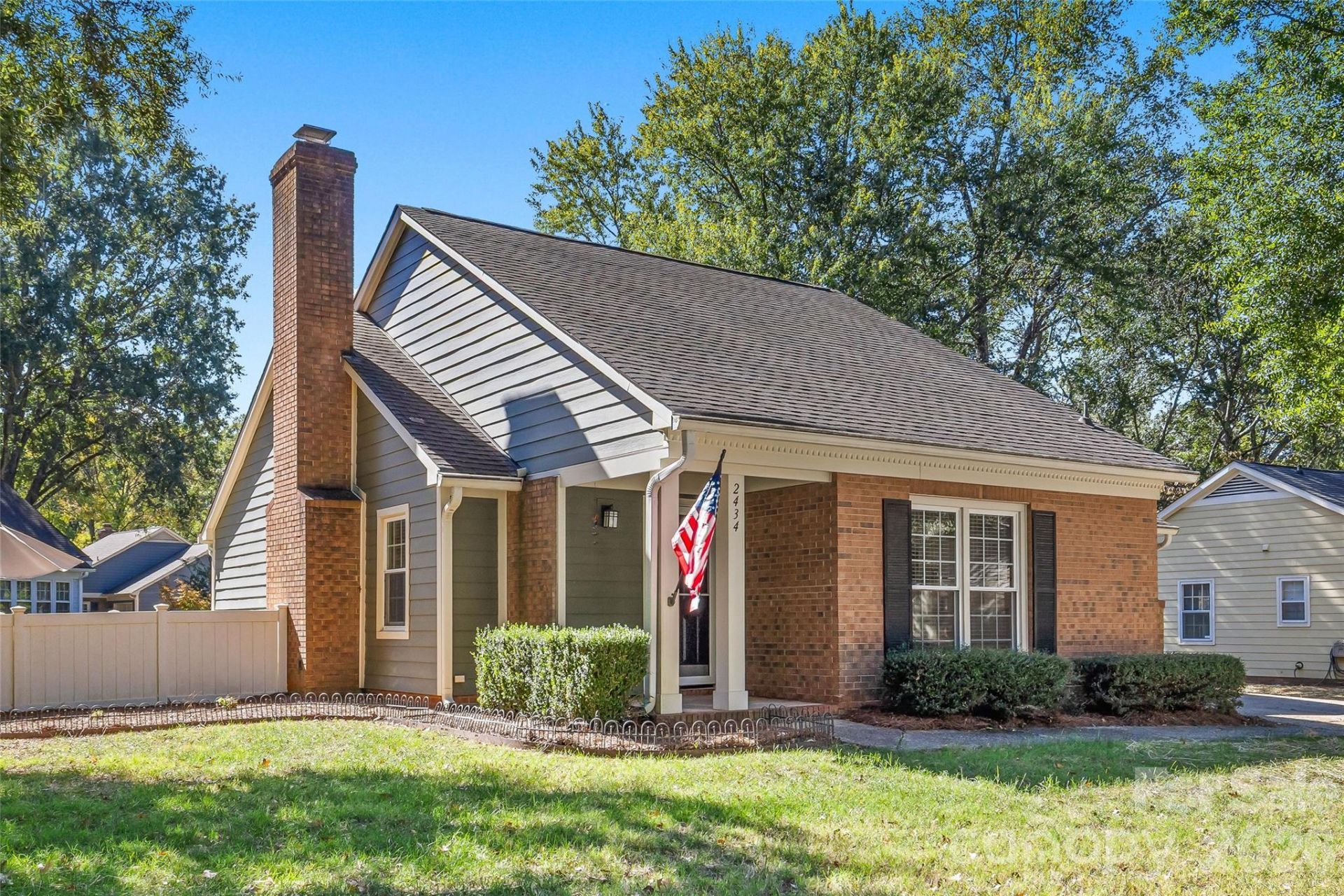 2434 Dryden Lane , Charlotte, NC 28210 Main Photo