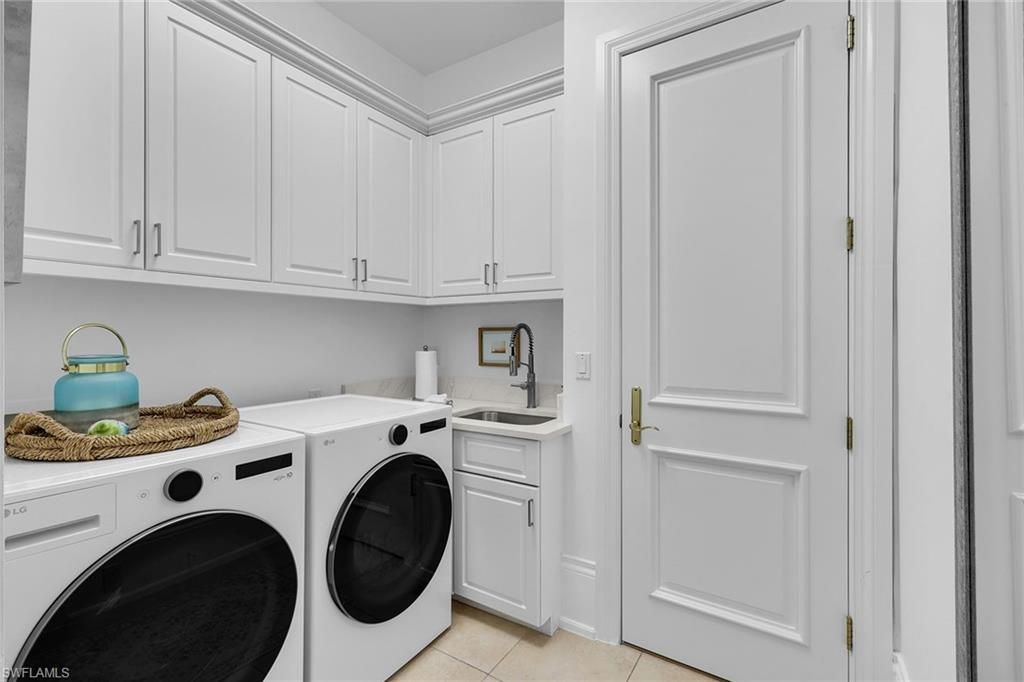 4670 Via Roma, Estero, FL 34134 Photo