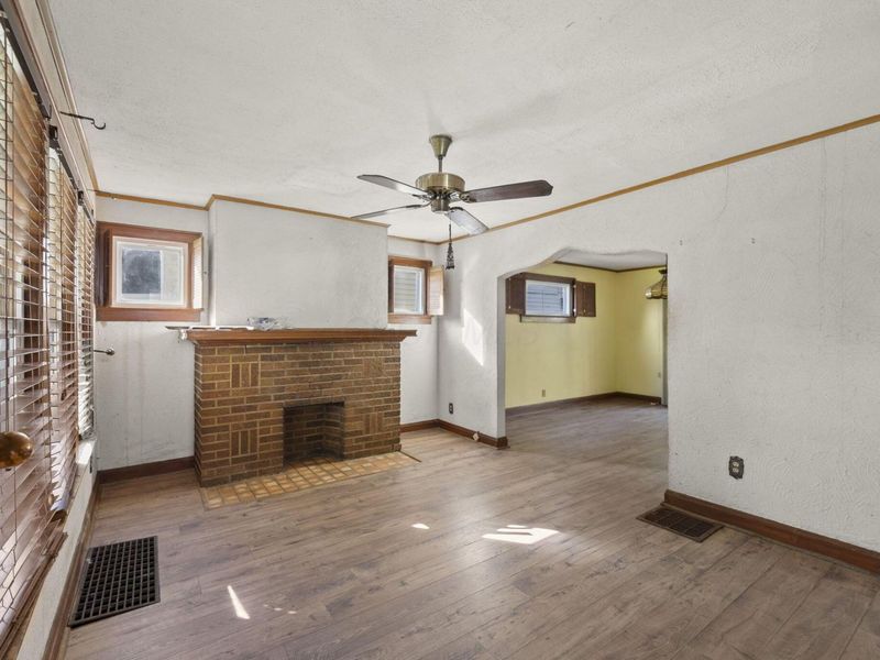 585 Binns Boulevard , Columbus, OH 43204 Photo 4