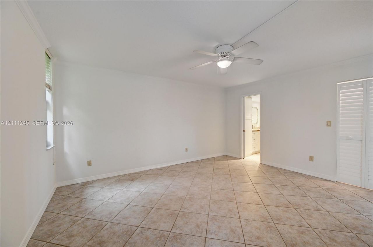 6800 Cypress Rd, Unit 506, Plantation, FL 33317 Photo