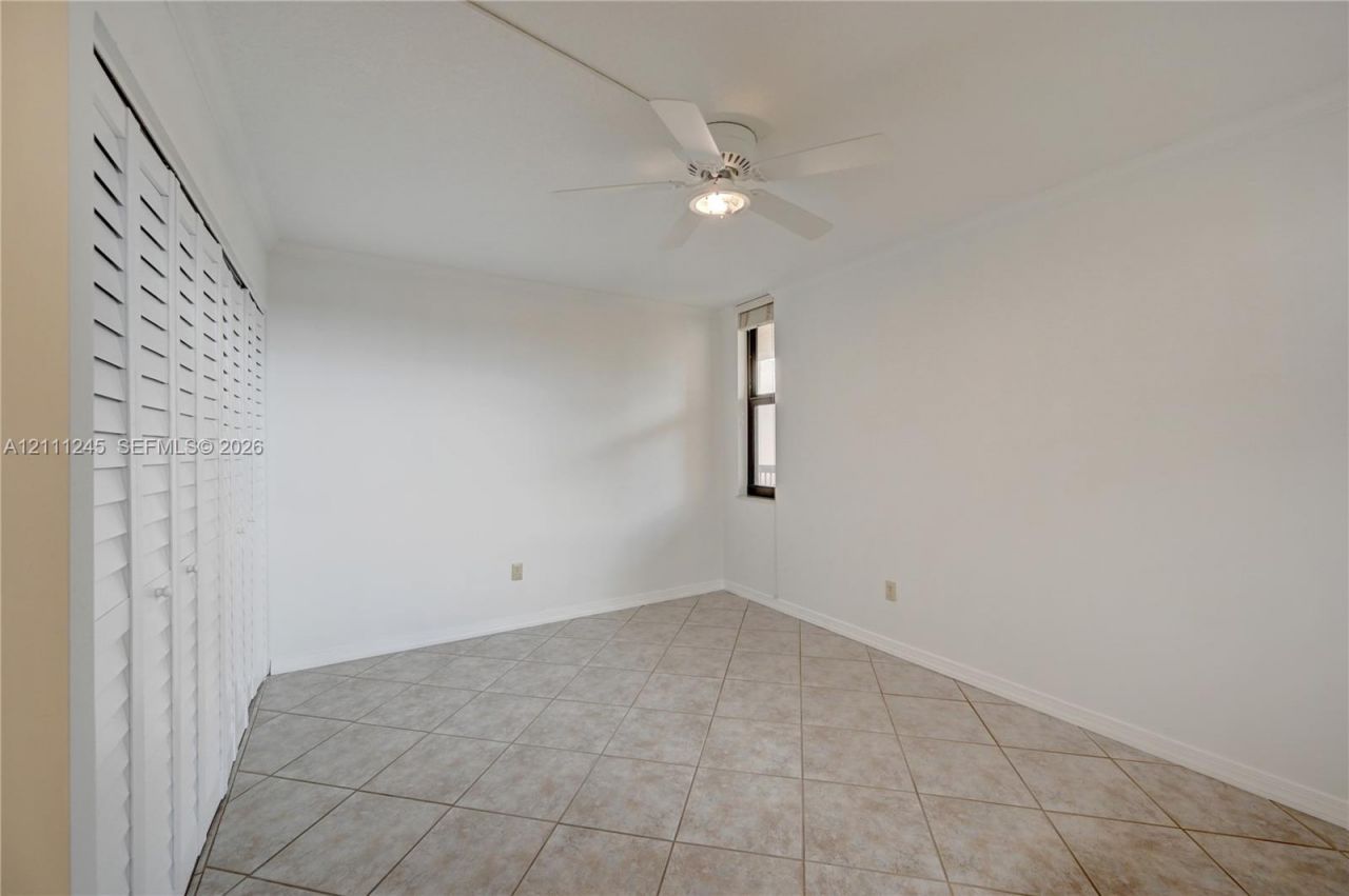 6800 Cypress Rd, Unit 506, Plantation, FL 33317 Photo