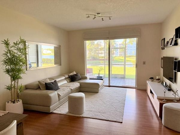 10730 NW 66th St, Unit APT 104, Doral, FL 33178