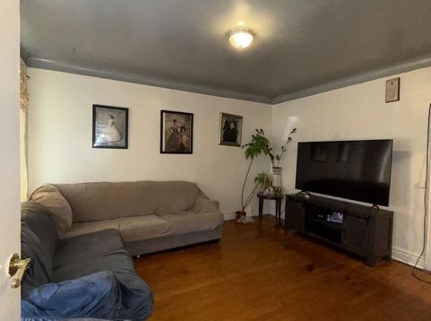 Main Photo