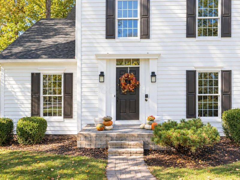 4805 Canterwood Court, Hilliard, OH 43026 Photo 2