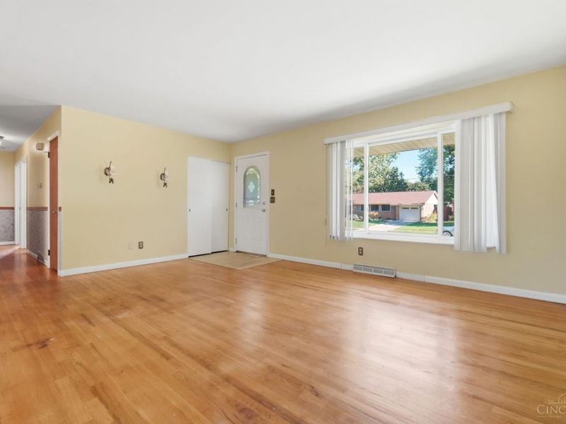 8417 Gamma Court, Cincinnati, OH 45231 Photo 7