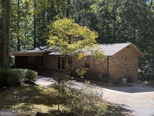 650 Woodside Road, Athens, GA 30607