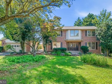 1600 CHARNITA COURT , VIENNA, VA 22182