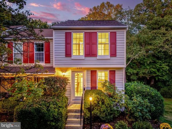 1609 FIELDTHORN DRIVE , RESTON, VA 20194