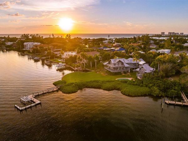 4196 ROBERTS POINT CIRCLE , SARASOTA, FL 34242
