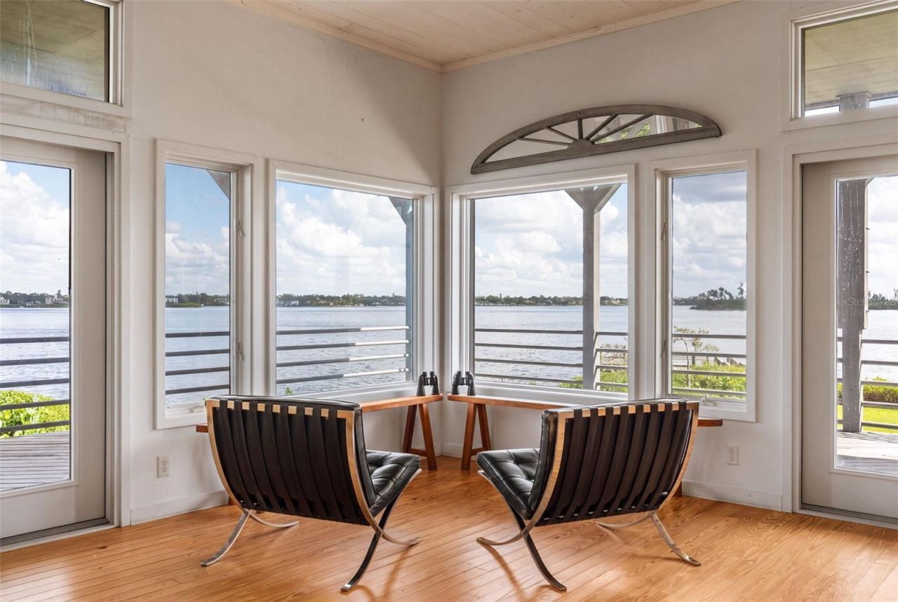 4196 Roberts Point Circle, Sarasota, FL 34242 Photo