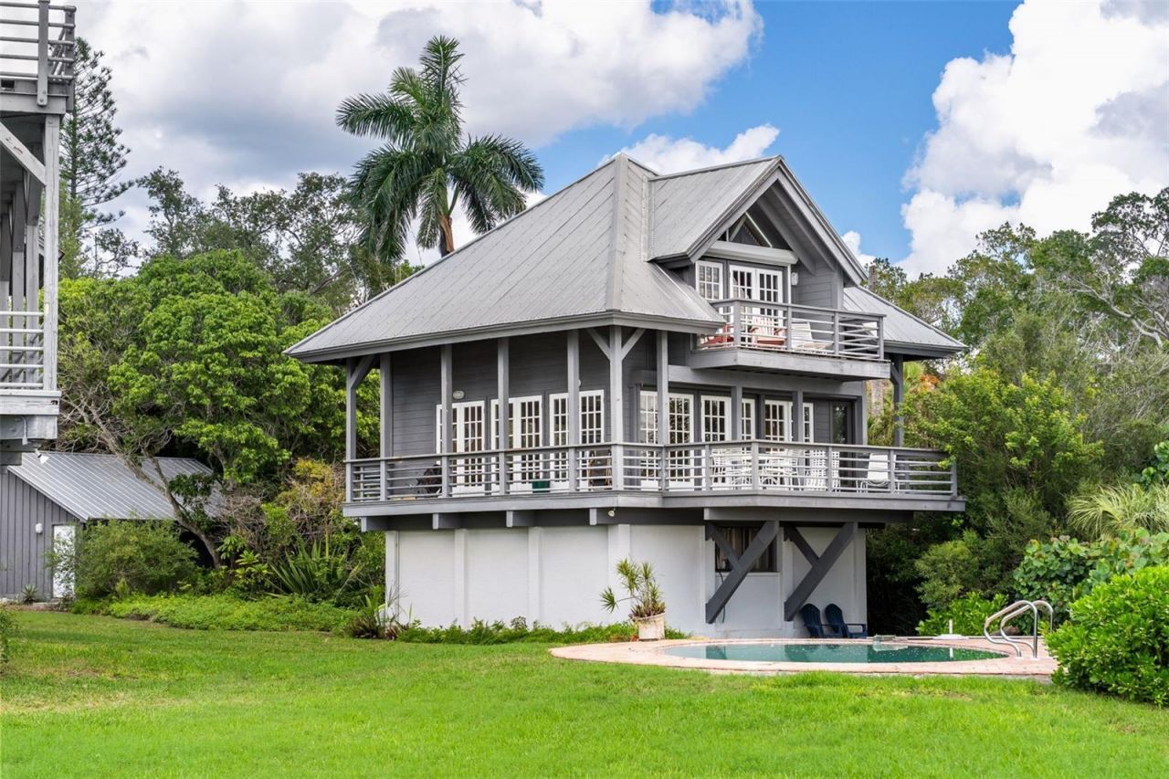 4196 Roberts Point Circle, Sarasota, FL 34242 Photo