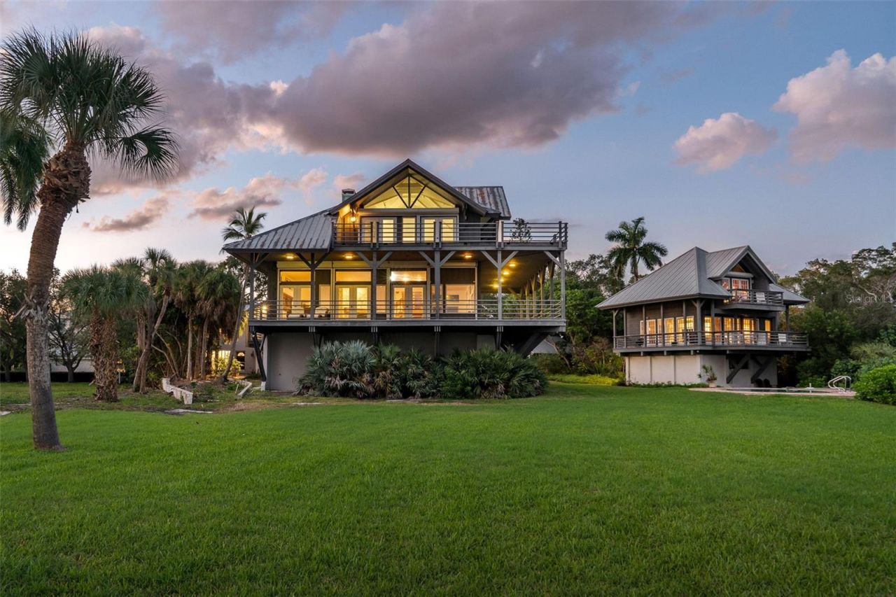 4196 Roberts Point Circle, Sarasota, FL 34242 Photo