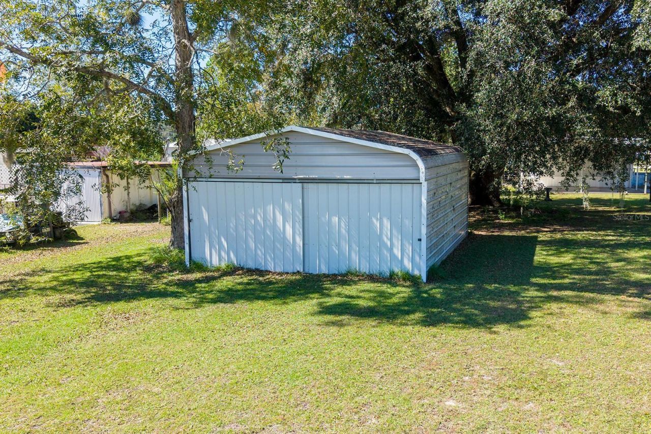 1690 NE 134th Street , Trenton, FL 32693 Photo