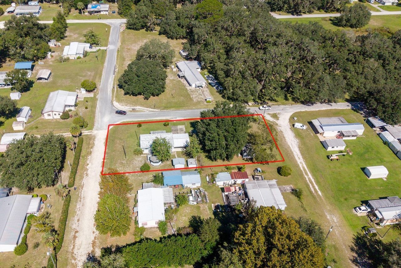 1690 NE 134th Street , Trenton, FL 32693 Photo
