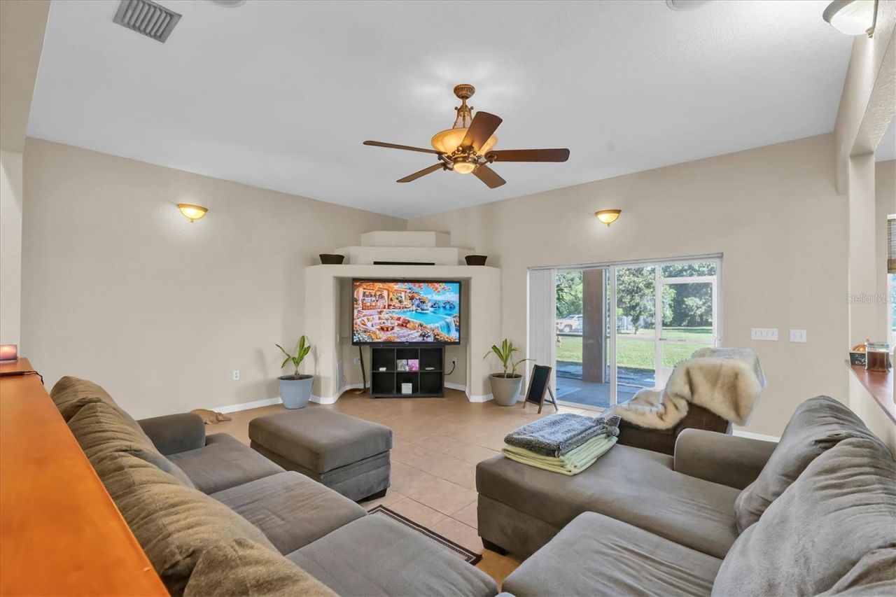 5909 Artesian Ridge Lane, Dover, FL 33527 Photo