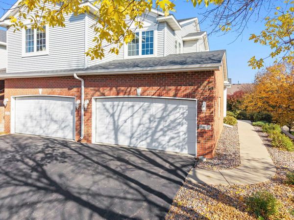 20048 Homestead Court, Unit 36, Lakeville, MN 55044