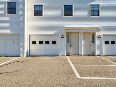 116 Aspetuck, Unit 116, New Milford, CT 06776