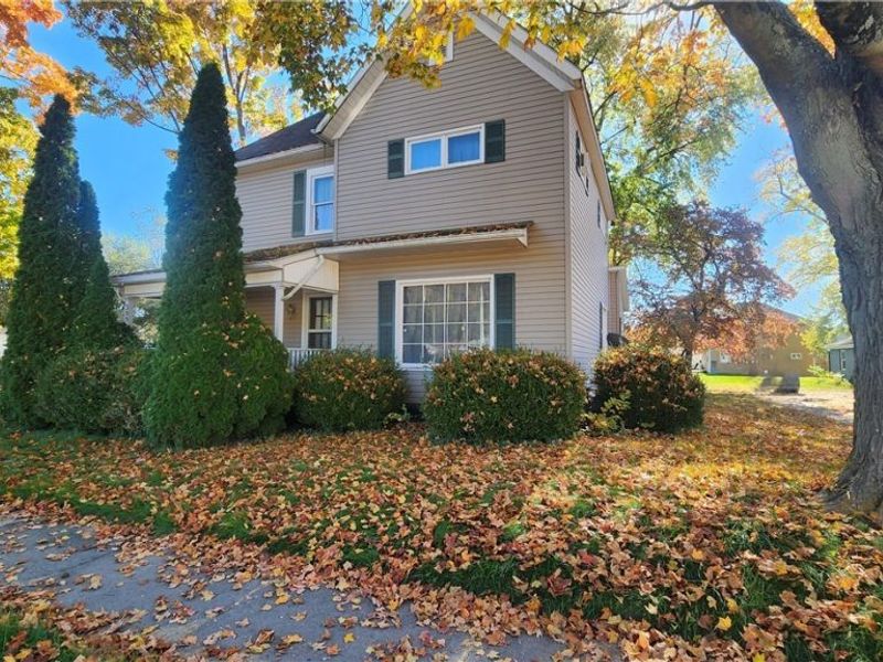 599 E Canal Street, Newcomerstown, OH 43832 Photo 1