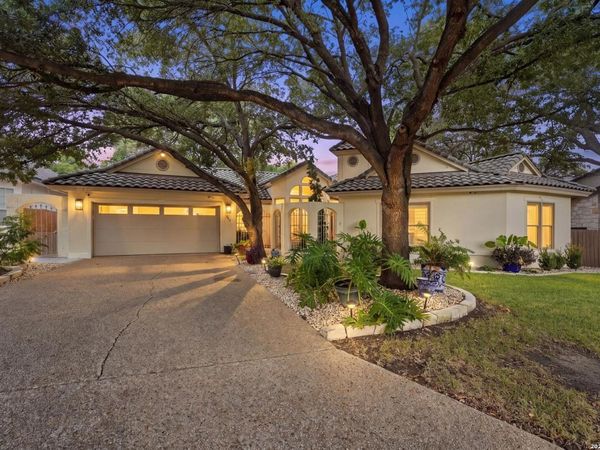 202 Lundblade Ln, San Antonio, TX 78213