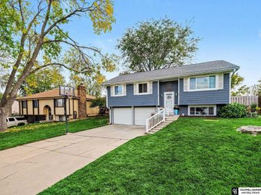 11105 W Street, Omaha, NE 68137