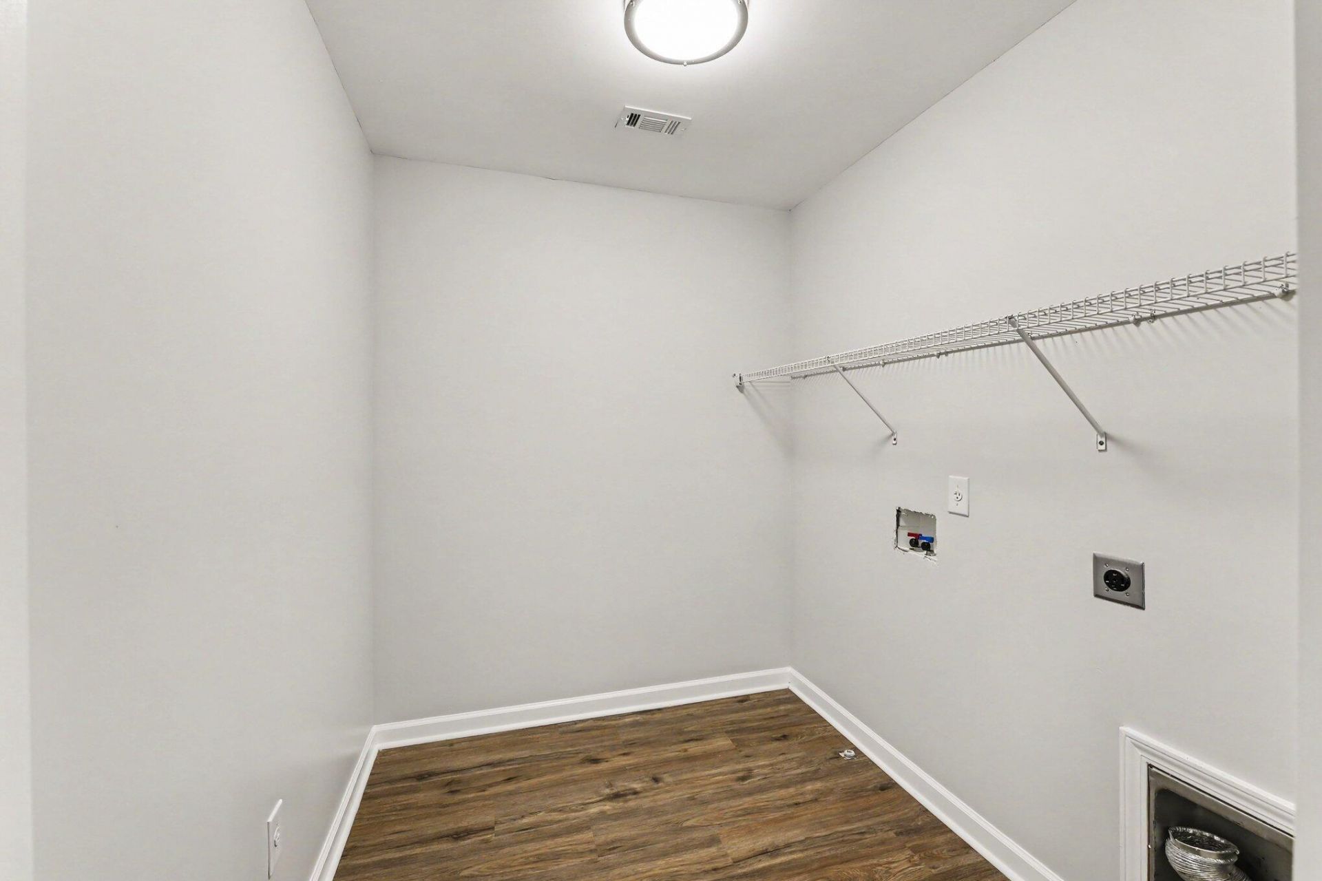 1005 Briar Rose Lane Photo 30