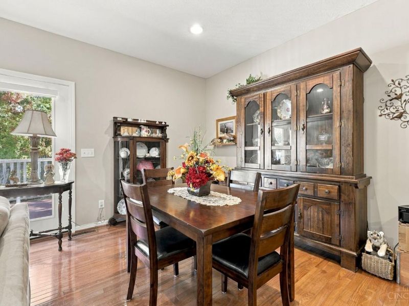 5772 St James Place, Green Township, OH 45239 Photo 10