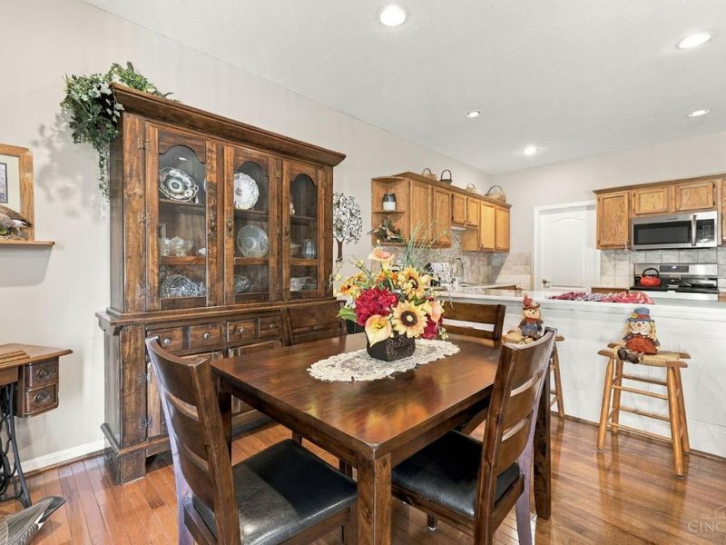 5772 St James Place, Green Township, OH 45239 Photo 11