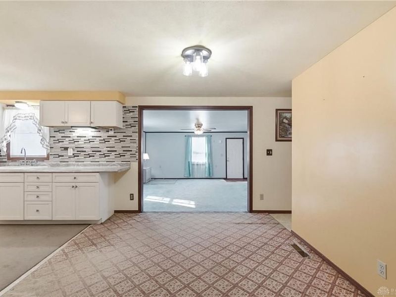 675 Whaley Road, New Carlisle, OH 45344 Photo 8