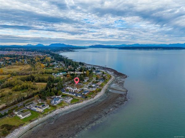 3784 Stokes Pl , Campbell River, BC V9H 1L5